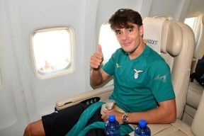 关于德甲转会期走向成谜，拉齐奥官宣签约，底气十足，赛程密集仍需轮换的信息开云娱乐