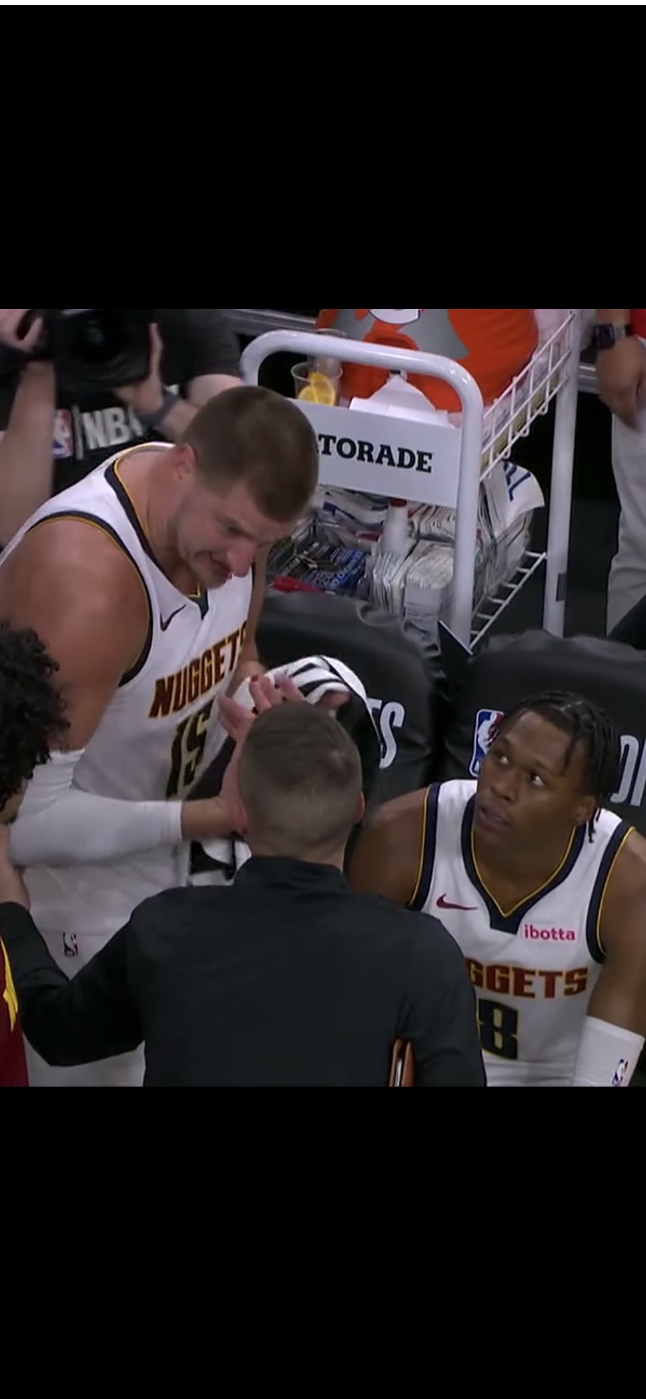 包含赛地聚焦：NBA总决赛赛后热度飙升，克里夫兰骑士遗憾出局，态度坚定，心理建设被强调的词条