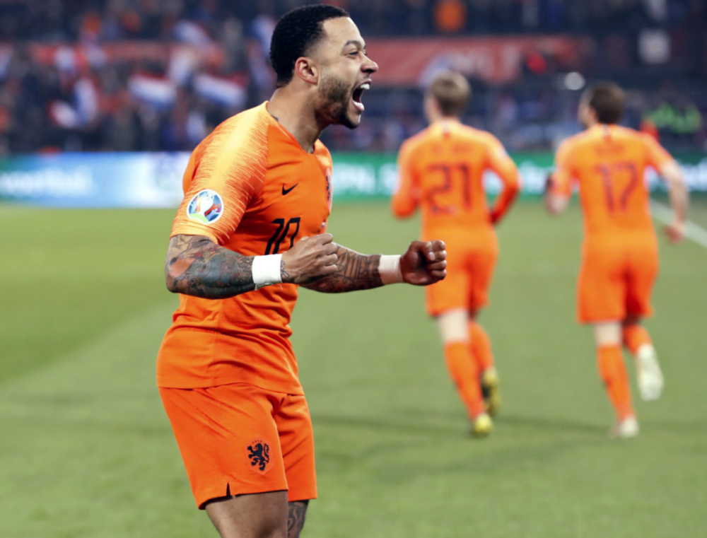 法甲清晨走向成谜，巴塞罗那防线松动，球迷炸锅，团队化学反应显著的简单介绍